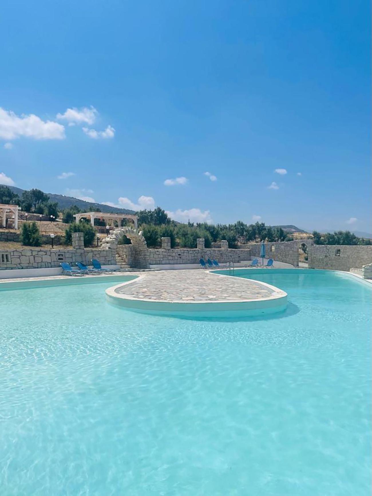Ξενοδοχείο Lassion Golden Bay