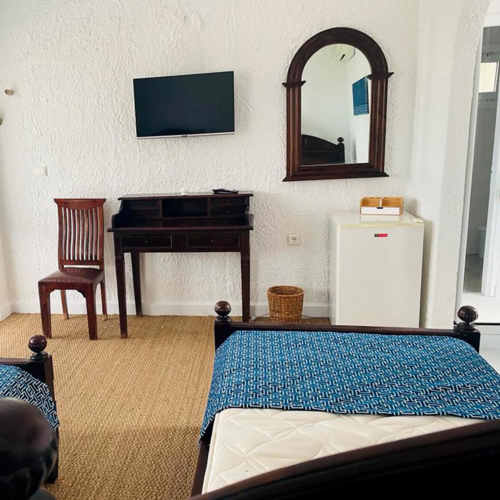 Отель Lassion Golden Bay