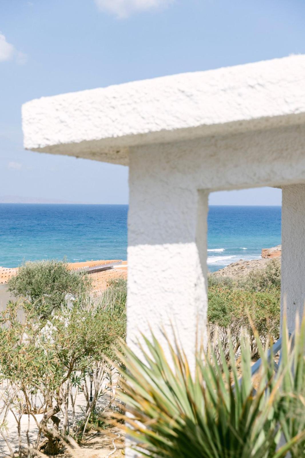 Отель Lassion Golden Bay