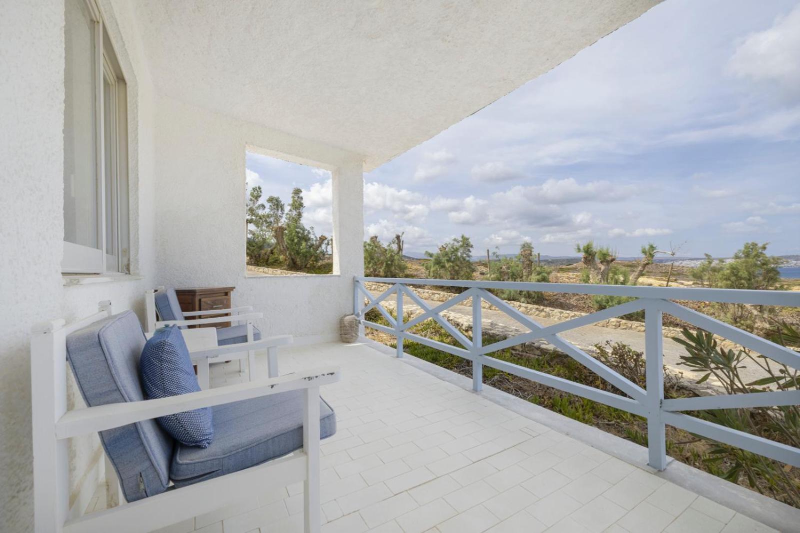 Отель Lassion Golden Bay